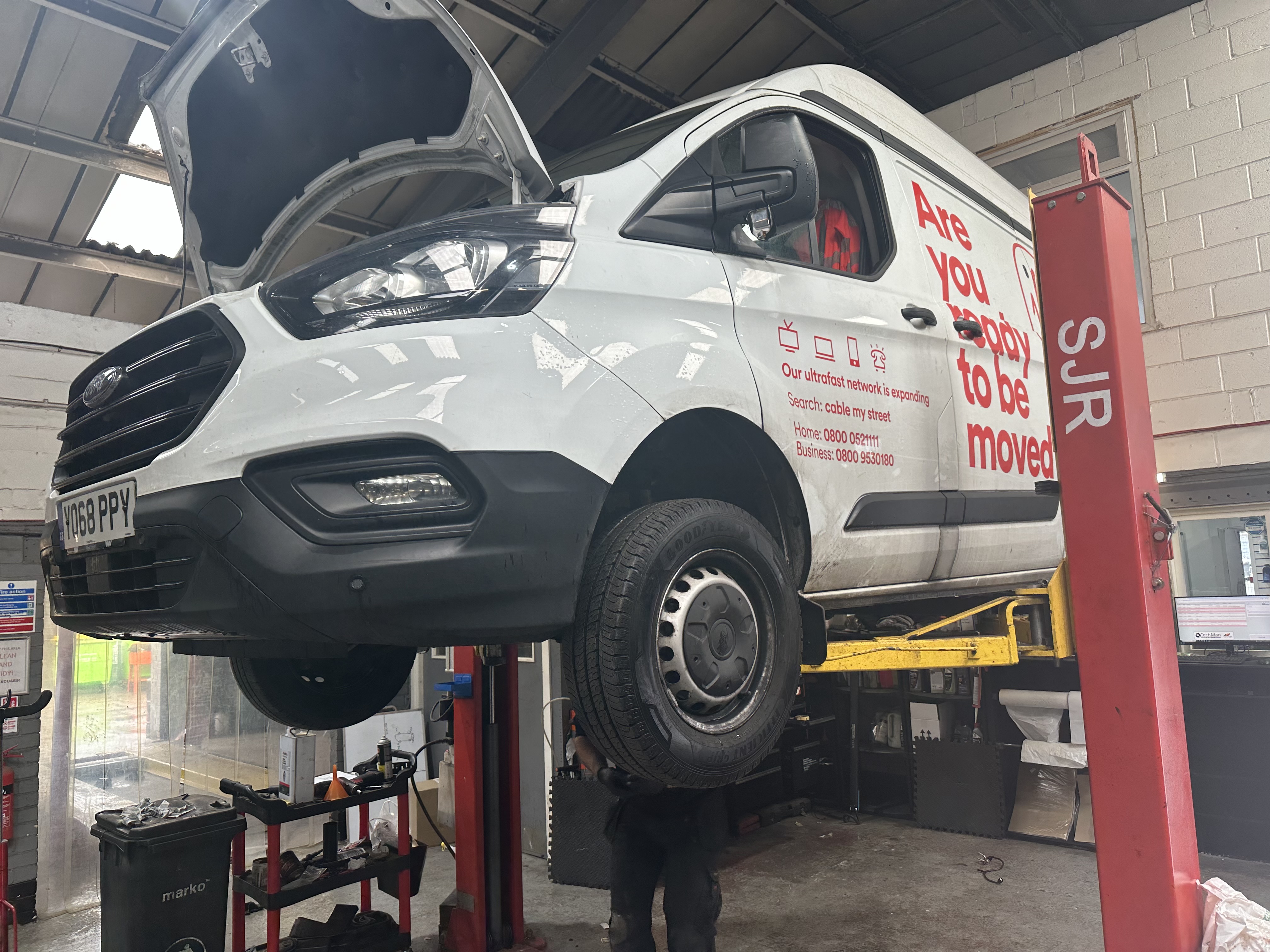Fleet Vehicle Repair & Servicing North West Fleet Vehicle Repair : Fleet Servicing North West : Fleet Repair North West : Fleet Specialists North West