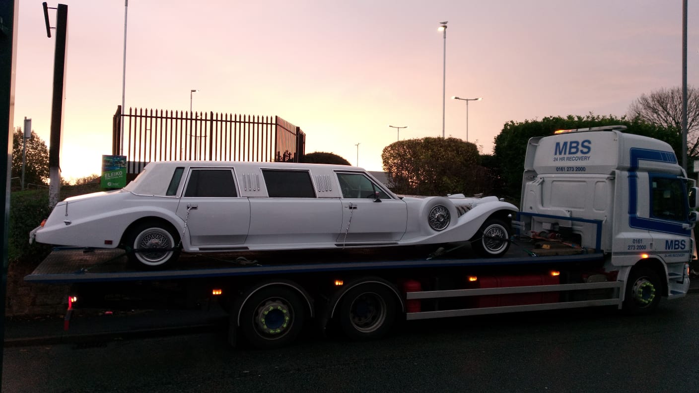 Roy Orbison Old Car in For Repair In A Garage In St Helens Roy Orbison Old Car In For A Repair In A Garage In St Helens, Merseyside