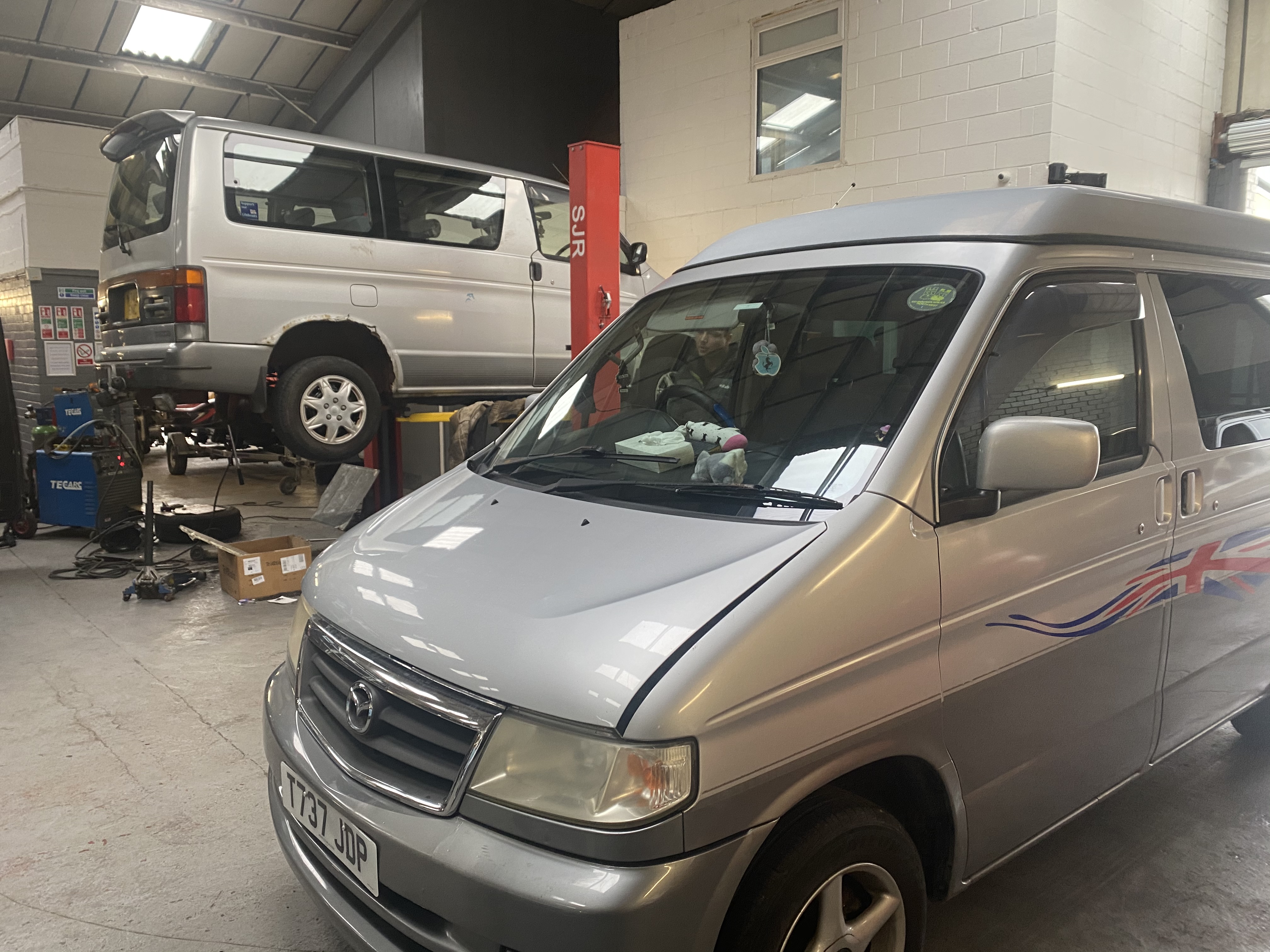 Mazda Bongo Repair Specialists North West : Mazda Bongo Welding Repairs North West Mazda Bongo Specialists North West : Mazda Bongo Welding Repairs North West